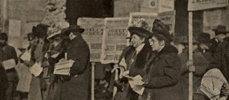 Жіночі віча та "День жінок"