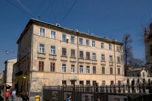Вул. Краківська, 14 – колишня кам'яниця Брамівська