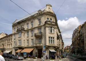 Prosp. Shevchenka, 25 – residential building