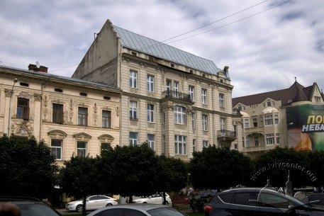 Prosp. Shevchenka, 25. A view from the northwest