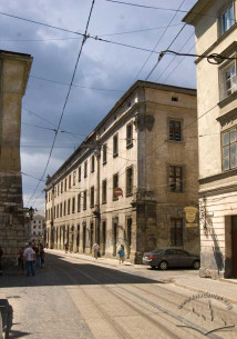 Пл. Ринок, 10. Вигляд кам'яниці з вулиці Руської