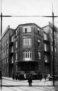 During construction works in 1930 (from the Narodowe Archiwum Cyfrowe, #1-Z-7)