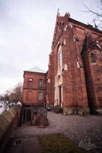 Vul. Henerala Chuprynky, 70.
