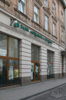 Вул. Банківська, 5 – кінотеатр (не діє)