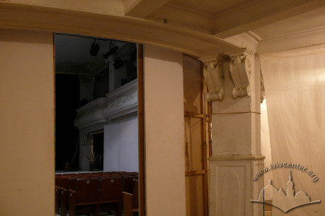 Pl. Henerala Hryhorenka, 5. Fragment of the vestibule interior