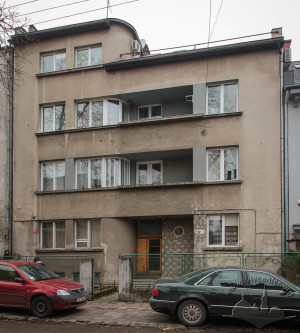 Ul. Kotlarewskiego, 32 – budynek mieszkalny