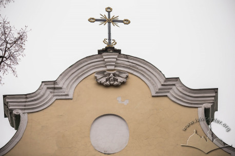 Vul. Hrushevskoho, 2.