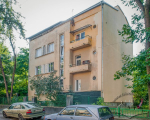Ul. Kotlarewskiego, 63 – budynek mieszkalny