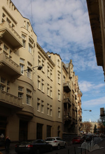 Просп. Шевченка, 27. Фрагмент будинку, вигляд з вул. Герцена