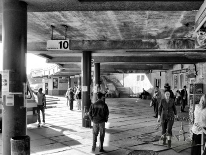 Вул. Стрийська, 109. Посадкові платформи