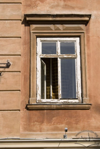 Vul. Halytska, 3. A 2nd floor window