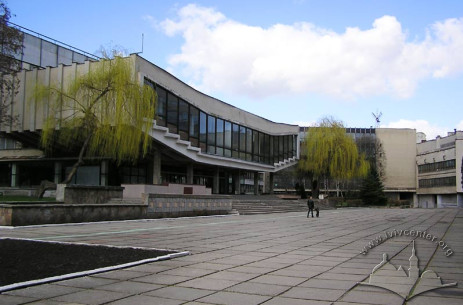 Вул. Митрополита Андрея, 3 – загальний вигляд головного подвір’я. 2000-і роки