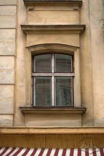 Vul. Halytska, 13. A 2nd floor window