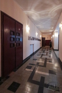 Вул. Гнатюка, 11. Коридор