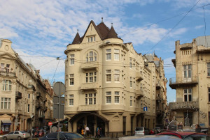 Просп. Шевченка, 27