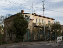Vul. Pohulianka, 43 – residential building