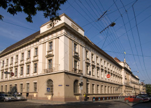 Ul. Słowackiego, 1 – gmach Poczty głównej