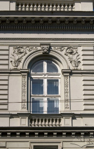 Prosp. Svobody, 20. A 3rd floor neorenaissance window