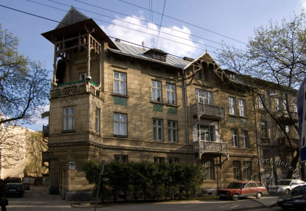 Vul. Henerala Chuprynky, 11a. Northern elevation