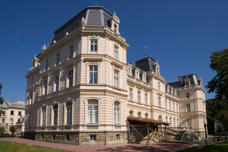 Vul. Kopernika, 15. A view of the rear facade from the south
