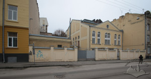 Vul. Brativ Mikhnovskykh – former Tsori Gilod synagogue