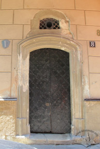 Vul. Fedorova, 8. The main entrance