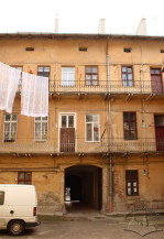 Вул. Личаківська, 3. Фрагмент тильного фасаду