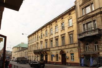 Вул. Личаківська, 3. Вигляд будинку з південно-східного боку