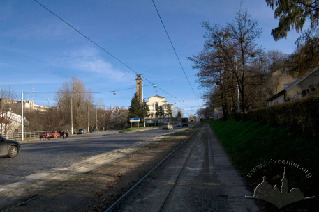 Вул. Личаківська, 175. Вигляд з заходу