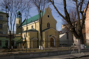 Вул. Залізняка, 11 – Церква св. Йосифа-обручника