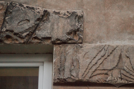 Вул. Вишенського, 9. Деталь фактури