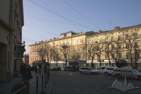 Vul. Valova, 4. View from Halytska sq.