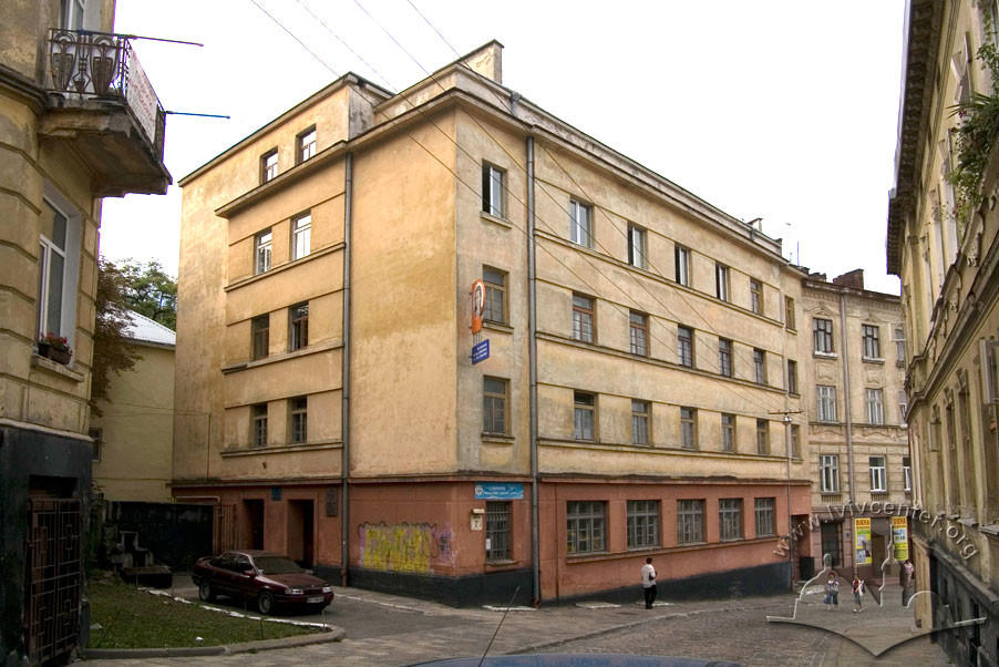 Вибір без вибору?